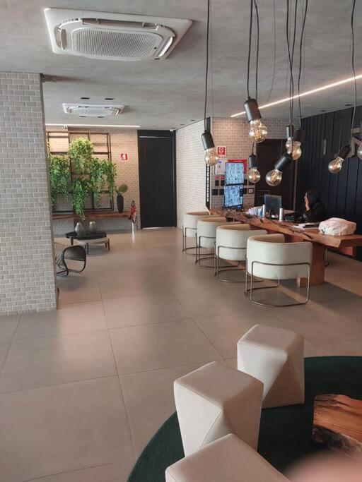 Em Ponta Maceio-liv Apartamento *