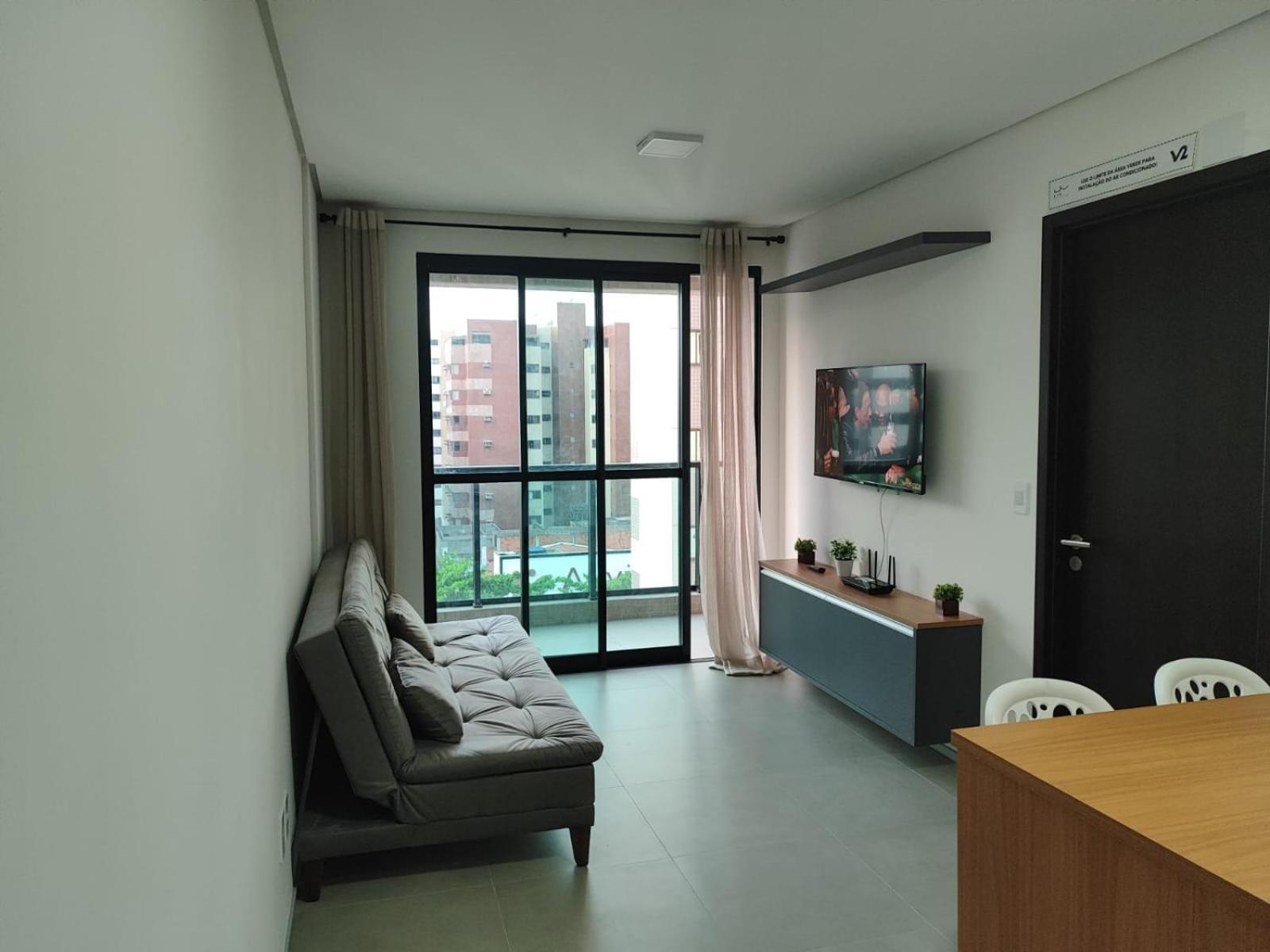 Em Ponta Maceio-liv Apartamento